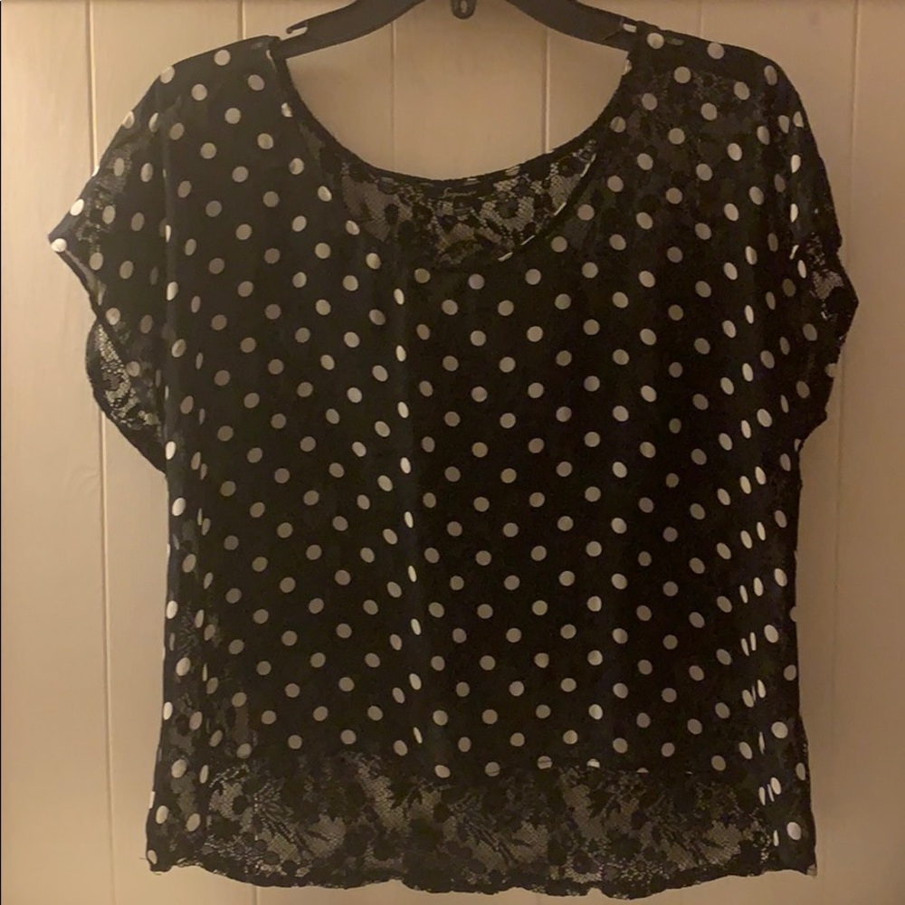 Black light top